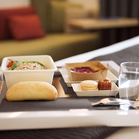 Campanile Le Mans - 3*