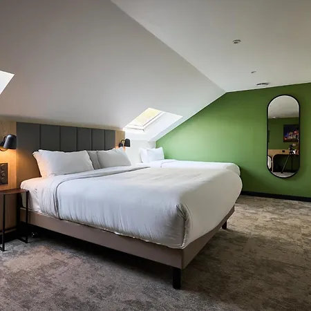Campanile Le Mans - 3*