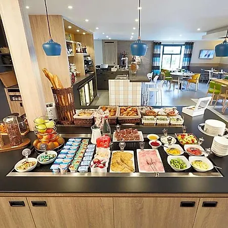 Hotel Campanile Le Mans -