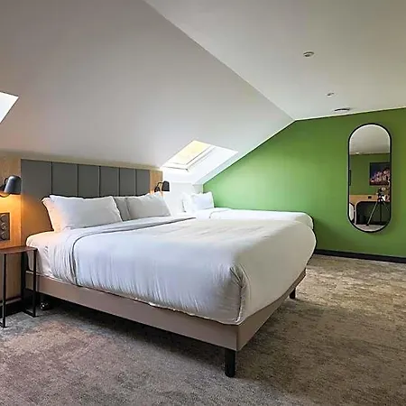 Hotel Campanile Le Mans -