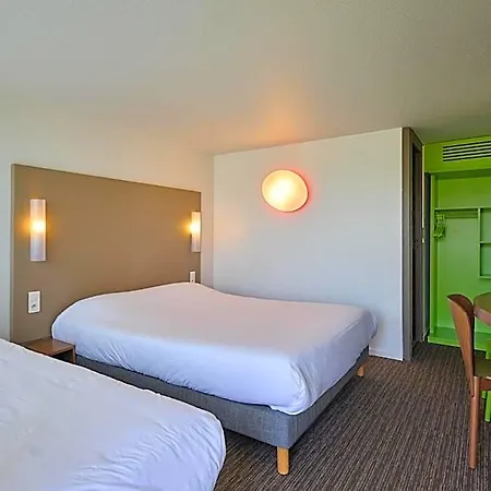 Campanile Le Mans - 3*