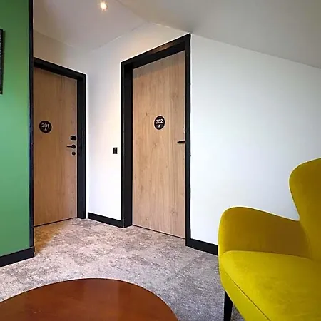 Hotel Campanile Le Mans -