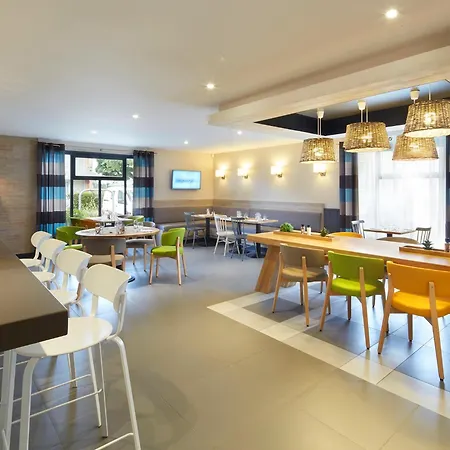 Hotel Campanile Le Mans - 3*