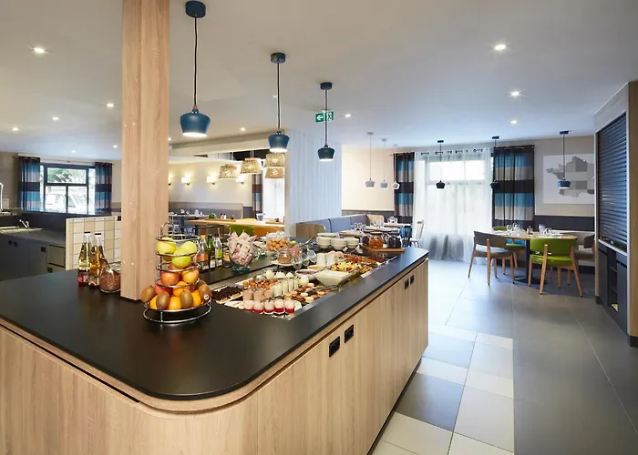 Campanile Le Mans - מלון