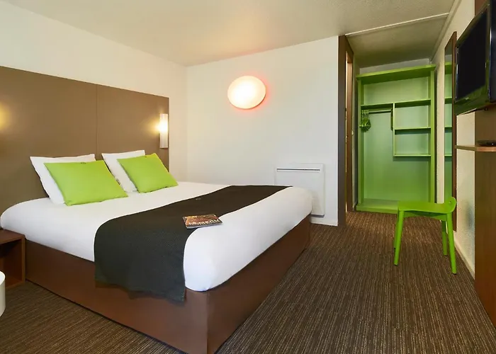 Hotel Campanile Le Mans - 3*